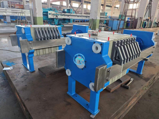 High pressure filter press