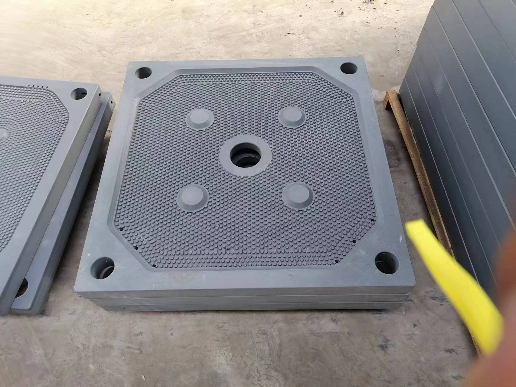 High Pressure And High Temperature Resistant Membrane Filter Plate